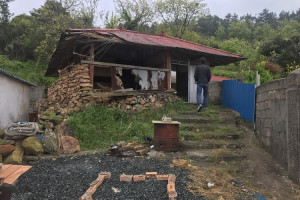굴삭기 전문성으로 완성한 시골집 농가주택 철거: 건기넷 프로젝트 소개